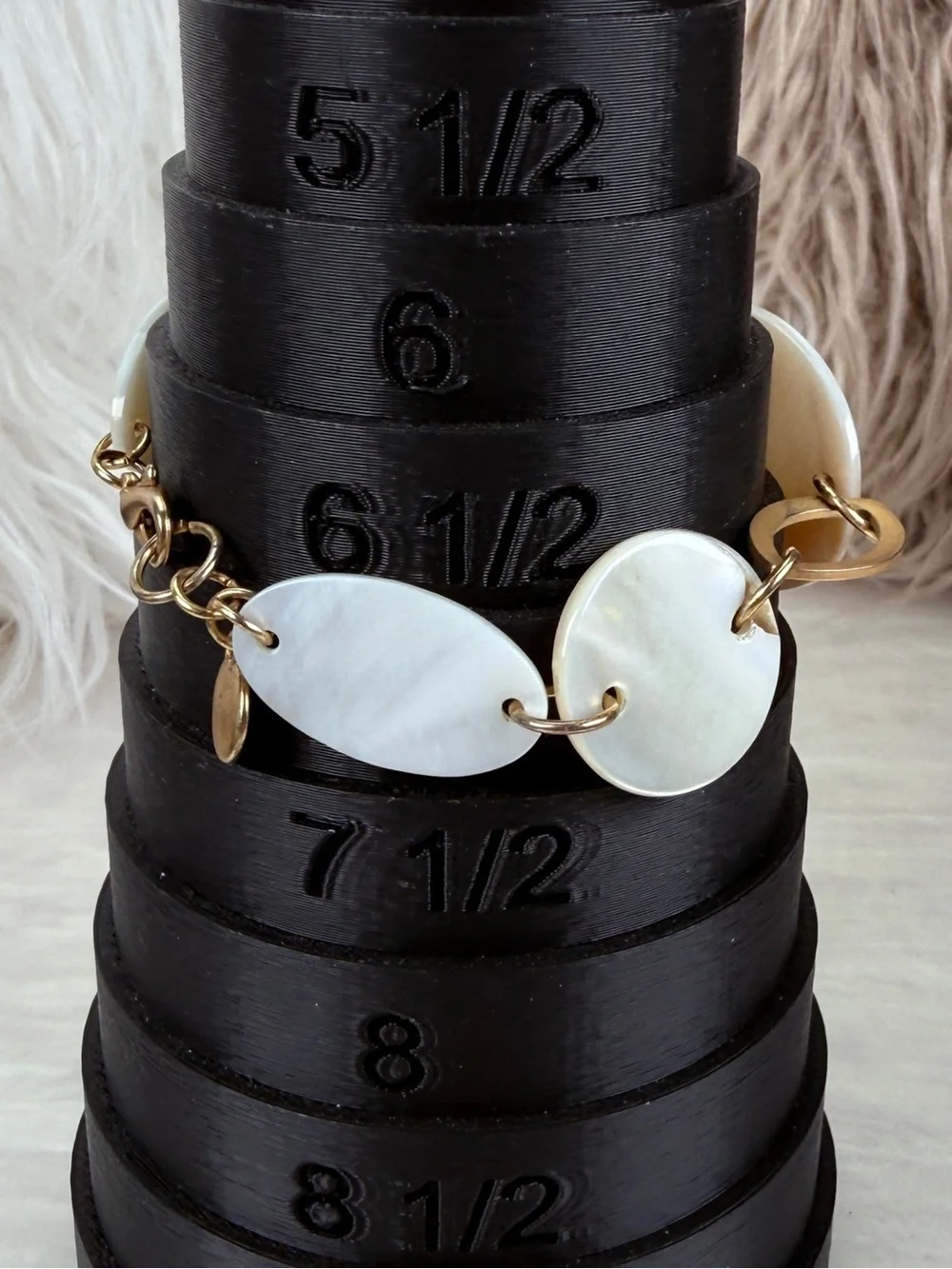 Beautiful, goldtone, shell costume bracelet